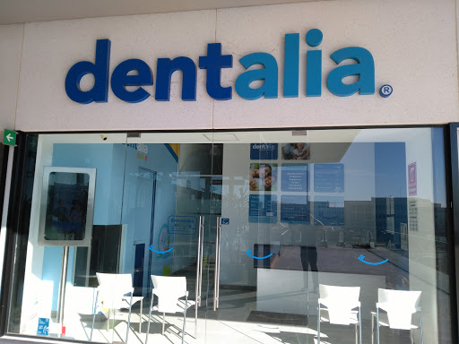 dentalia Juriquilla, Boulevard Jurica la Campana 899, Manzanares, 76230 Santiago de Querétaro, Qro., México, Dentista | QRO