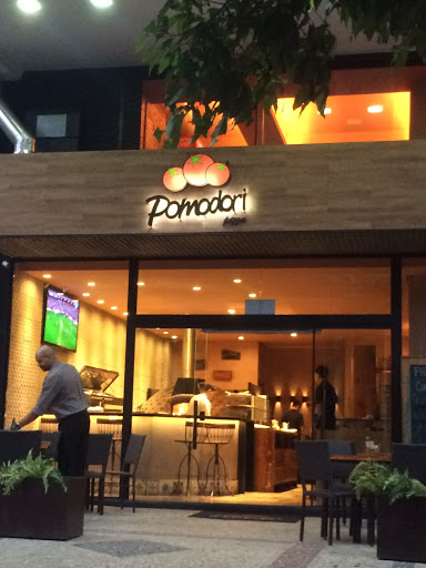 Pomodori Pizza - Belvedere, Av. Luiz Paulo Franco, 603 - Belvedere, Belo Horizonte - MG, 30320-570, Brasil, Pizaria, estado Minas Gerais