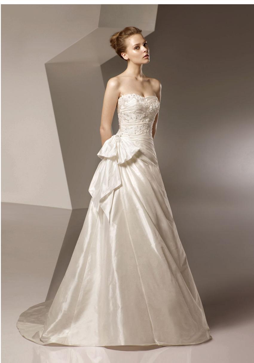 Strapless Wedding Dress