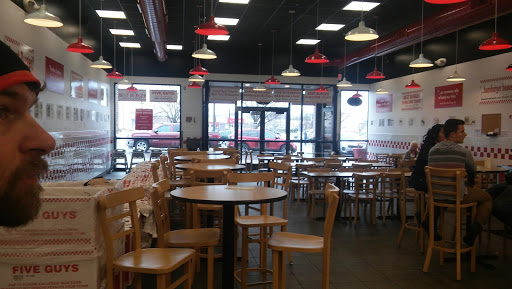 Fast Food Restaurant «Five Guys», reviews and photos, 6286 S Westnedge Ave, Portage, MI 49002, USA