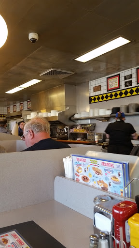 Breakfast Restaurant «Waffle House», reviews and photos, 1240 Candler Rd, Gainesville, GA 30501, USA
