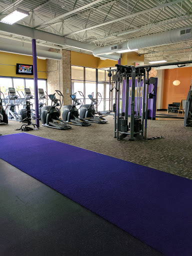 Gym «Anytime Fitness», reviews and photos, 5580 W Broadway Ave, Crystal, MN 55428, USA