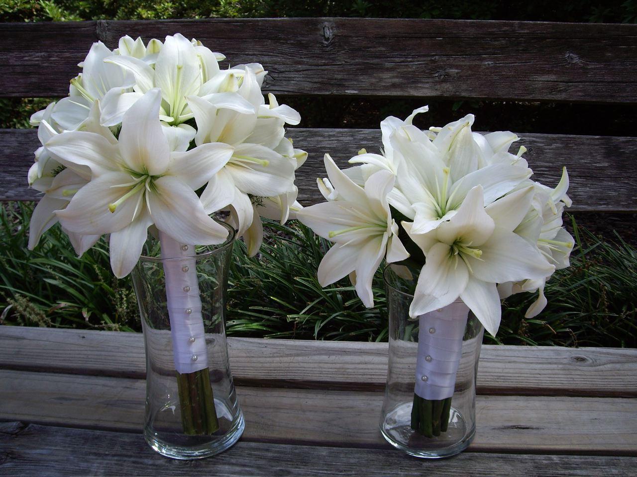 of white asiatic lilies.