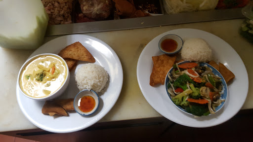 Restaurant «Siam Buathong Restaurant», reviews and photos, 9532 Whittier Blvd, Pico Rivera, CA 90660, USA