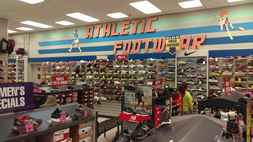 Sporting Goods Store «Big 5 Sporting Goods», reviews and photos, 1675 W Lacey Blvd, Hanford, CA 93230, USA