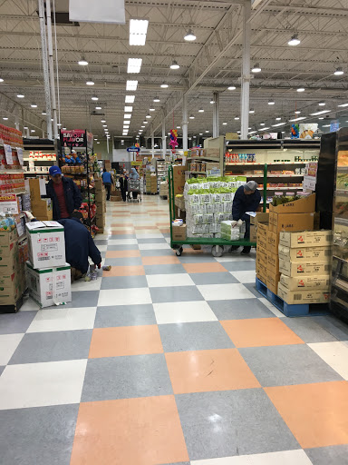 Supermarket «Lotte Plaza Asian and Intl Market», reviews and photos, 13955 Metrotech Dr, Chantilly, VA 20151, USA