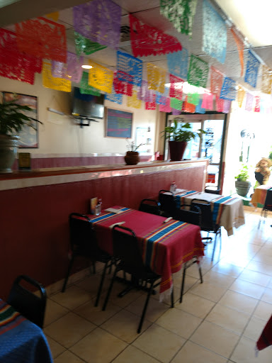Restaurant «El Paso Mexican Restaurant», reviews and photos, 6 E Main St, Plainville, CT 06062, USA