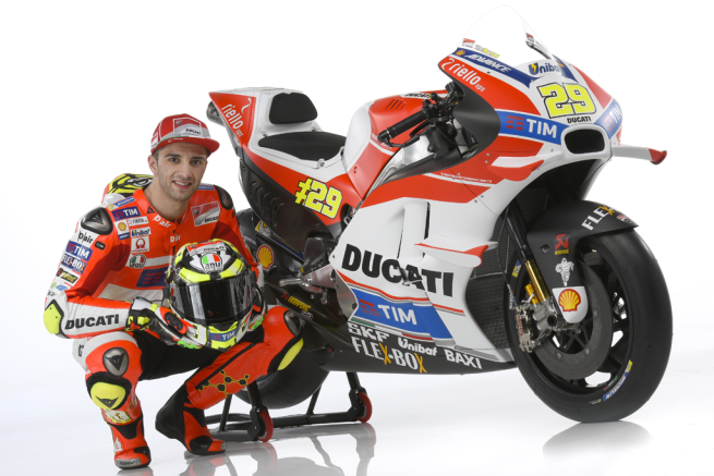 ducati-team-motogp-2016-ufficiale-4.png