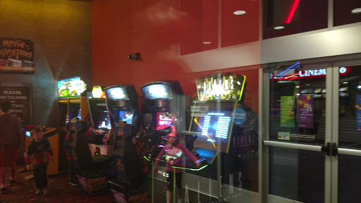 Movie Theater «Regal Cinemas South Hill 6», reviews and photos, 3500 S Meridian, Puyallup, WA 98373, USA