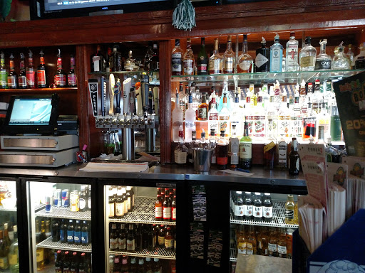 Bar & Grill «Teds Sports Pub and Grill», reviews and photos, 770 West St, Lapeer, MI 48446, USA