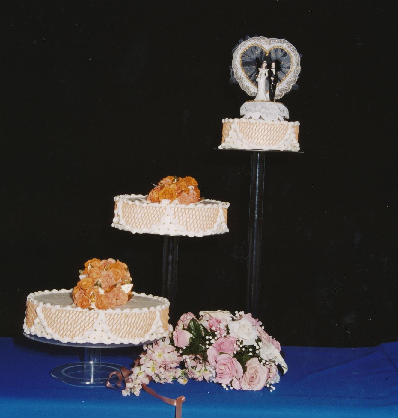 wedding cake flowers