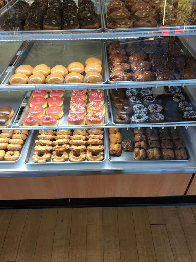 Donut Shop «Dannys Donuts», reviews and photos, 417 Main St SW, Gainesville, GA 30501, USA