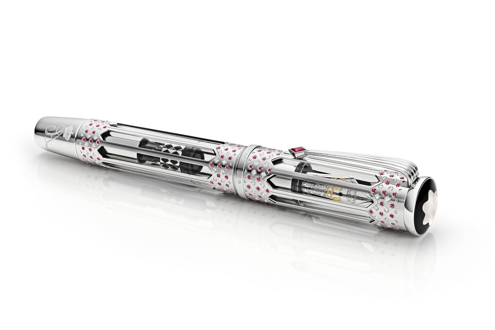 The wedding pen designed by