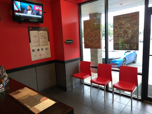 Pizza Restaurant «Pizza Hut», reviews and photos, 8 S Broadview St, Greenbrier, AR 72058, USA