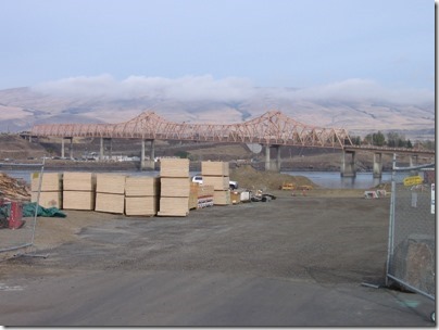 IMG_9627 The Dalles Bridge in The Dalles, Oregon on October 20, 2009