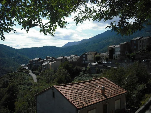 0051 village de la Castagniccia_JPG.jpg