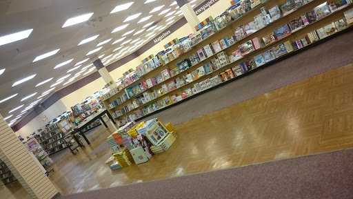 Book Store «Books-A-Million», reviews and photos, 8507 Kingston Pike, Knoxville, TN 37919, USA