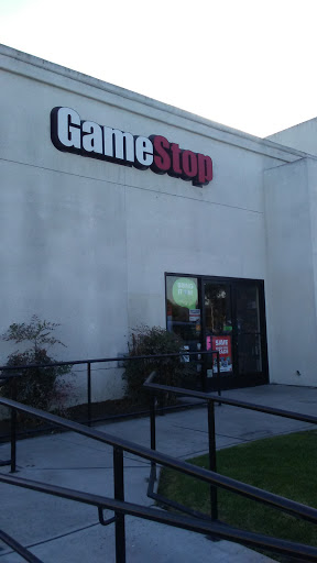 Video Game Store «GameStop», reviews and photos, 4181 Tweedy Blvd, South Gate, CA 90280, USA