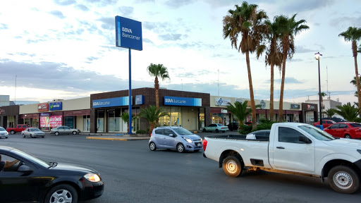 BBVA Bancomer Delicias Morín, Blvd. Gómez Morín 304, Centro, 33000 Delicias, Chih., México, Cajeros automáticos | CHIH