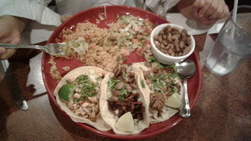 Restaurant «Casa Ramos Mexican Restaurant», reviews and photos, 400 Iron Point Rd, Folsom, CA 95630, USA