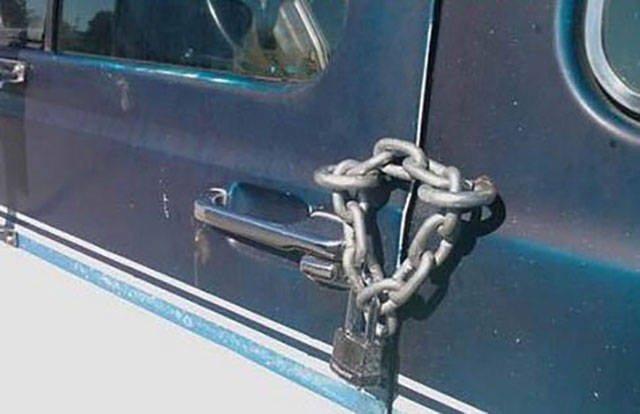 [redneck-car-hacks-029%255B2%255D.jpg]