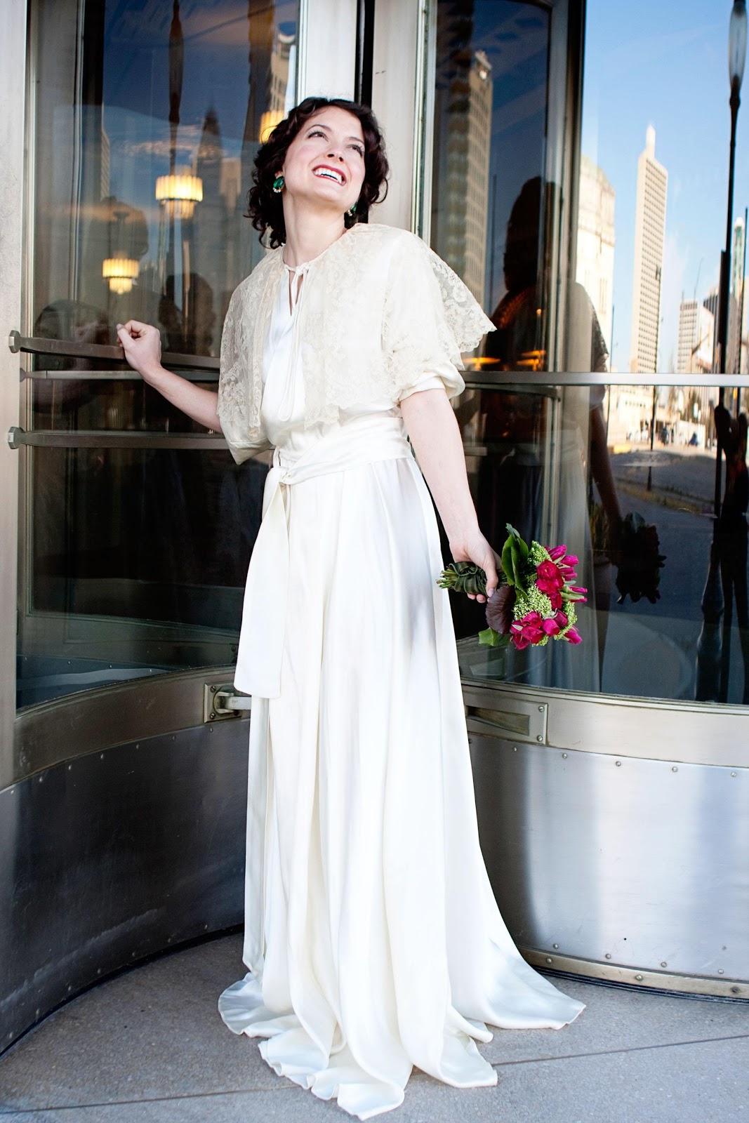 Blue Eye Brown Eye :: Vintage Wedding Dresses