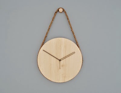 62_lukaspeet-hanging-clock-maple---04