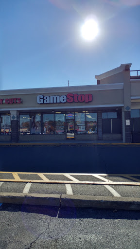 Video Game Store «GameStop», reviews and photos, 400 NY-211, Middletown, NY 10940, USA
