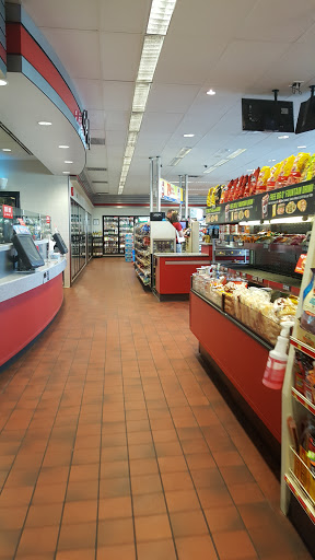 Gas Station «QuikTrip», reviews and photos, 297 N 99th Ave, Tolleson, AZ 85353, USA