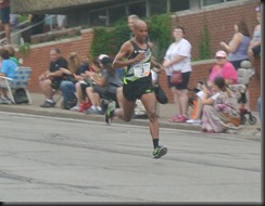 Meb drops to 8th