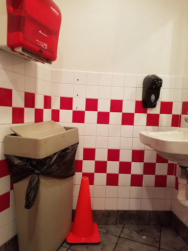 Fast Food Restaurant «Five Guys», reviews and photos, 15784 Shady Grove Rd, Gaithersburg, MD 20877, USA