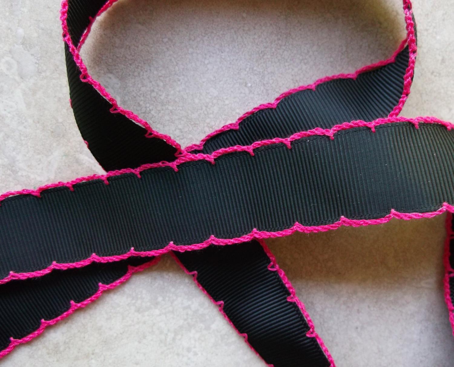 Classic hot pink Moonstitch on black 7 8 grosgrain ribbon