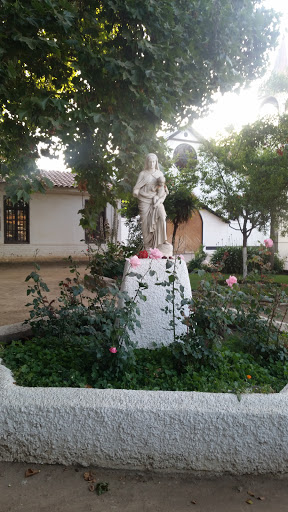 Estatua Virgen María 