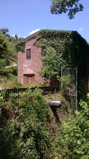 Tourist Attraction «Vickery Creek Falls Roswell Mill», reviews and photos, 95 Mill St, Roswell, GA 30075, USA