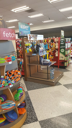 Pet Supply Store «Petco», reviews and photos, 17919 Ventura Blvd, Encino, CA 91316, USA