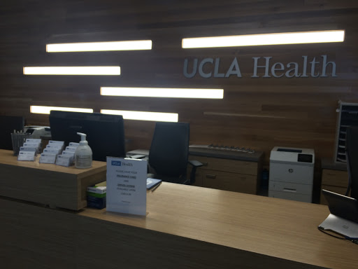 Medical Clinic «UCLA Health Woodland Hills - Family Medicine, Internal Medicine & Pediatrics», reviews and photos