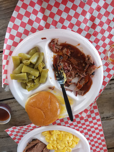 Barbecue Restaurant «Hometown Barbeque», reviews and photos, 1173 Lawrenceville Hwy, Lawrenceville, GA 30046, USA