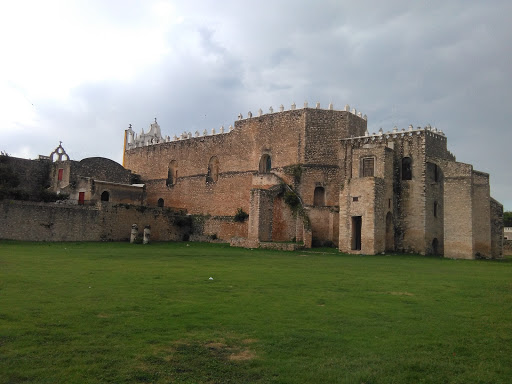 Parque de Los Cañones, Calle 31 351, Centro, 97540 Izamal, Yuc., México, Parque | YUC