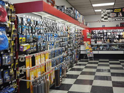 Auto Parts Store «Baxter Auto Parts», reviews and photos, 14911 WA-99, Lynnwood, WA 98087, USA