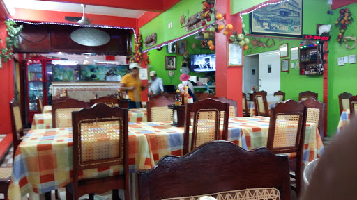 Restaurant El Camarón Desvelado, Calle Aldama s/n, Centro, 93570 Tecolutla, Ver., México, Restaurante de brunch | VER