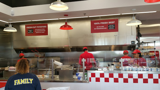 Fast Food Restaurant «Five Guys», reviews and photos, 1442 Pleasant Valley Rd, Manchester, CT 06042, USA