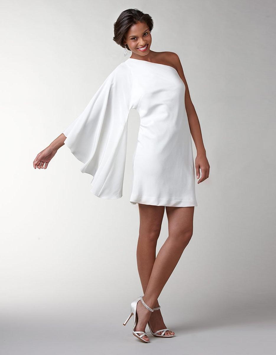 The one-shoulder organza dress