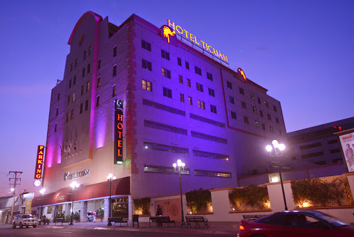 HOTEL TICUÁN, Calle Octava 8190, Centro, 22000 Tijuana, B.C., México, Hotel en el centro | BC