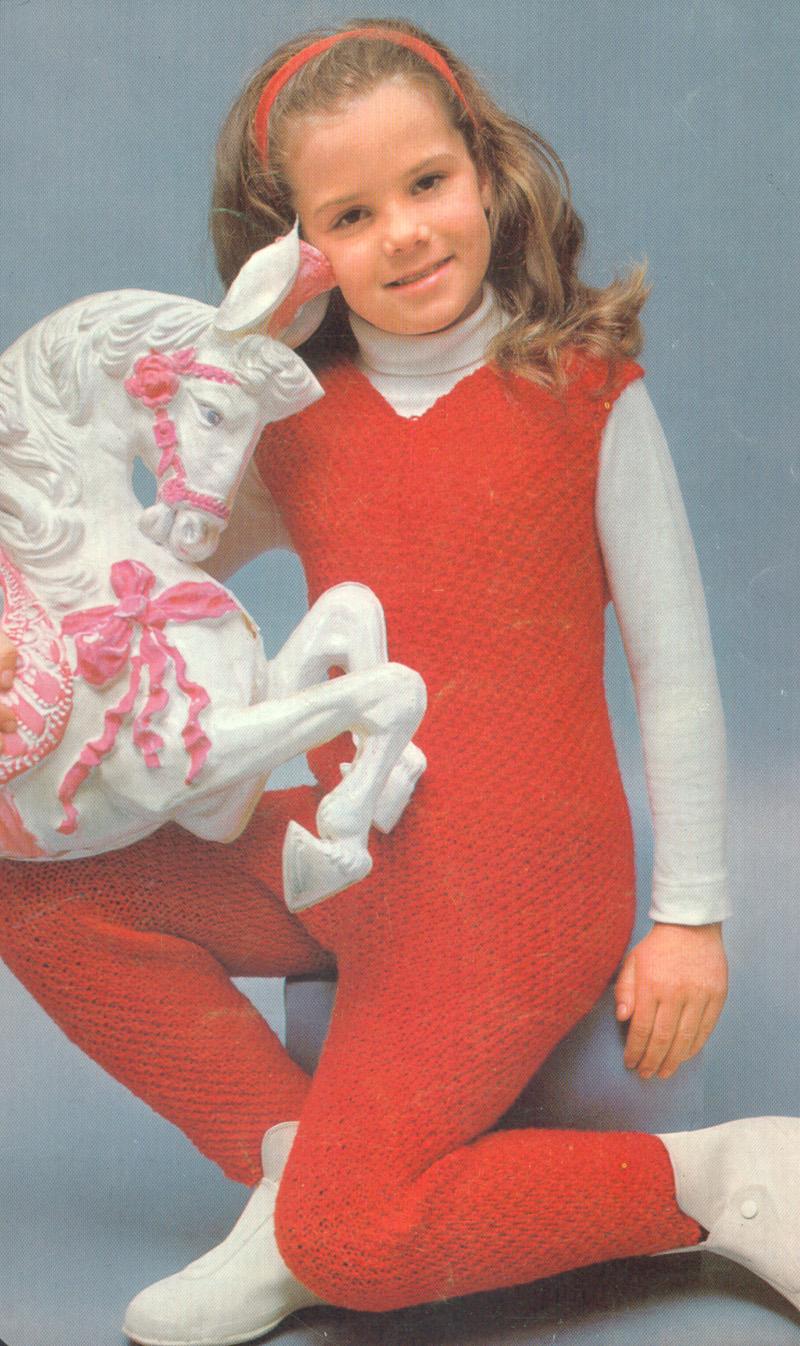 Vintage 1960s Girls Knitted