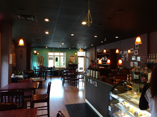 Coffee Shop «Mountain Grounds Coffee and Tea Co», reviews and photos, 3990 NC-105 #10, Banner Elk, NC 28604, USA