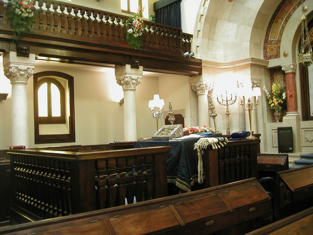[Sinagoga-de-Lisboa.7.jpg]