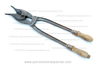 Pioneer wire cutters model 1911