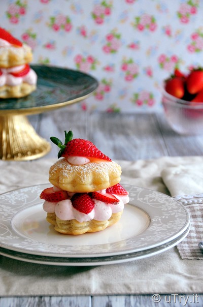 Come check out how to make these elegant and delicious Strawberry Napoleon with a step-by-step video tutorial.  http://uTry.it