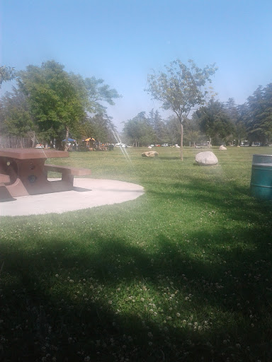 Park «Dearborn Park», reviews and photos, 17141 Nordhoff St, Northridge, CA 91325, USA