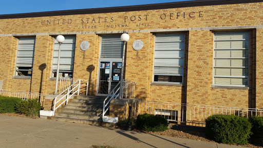 Post Office «US Post Office», reviews and photos, 206 E 6th St, Jasper, IN 47546, USA